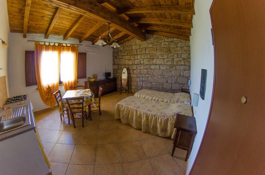 Il Rudere Apartment Gonnesa Bilik gambar